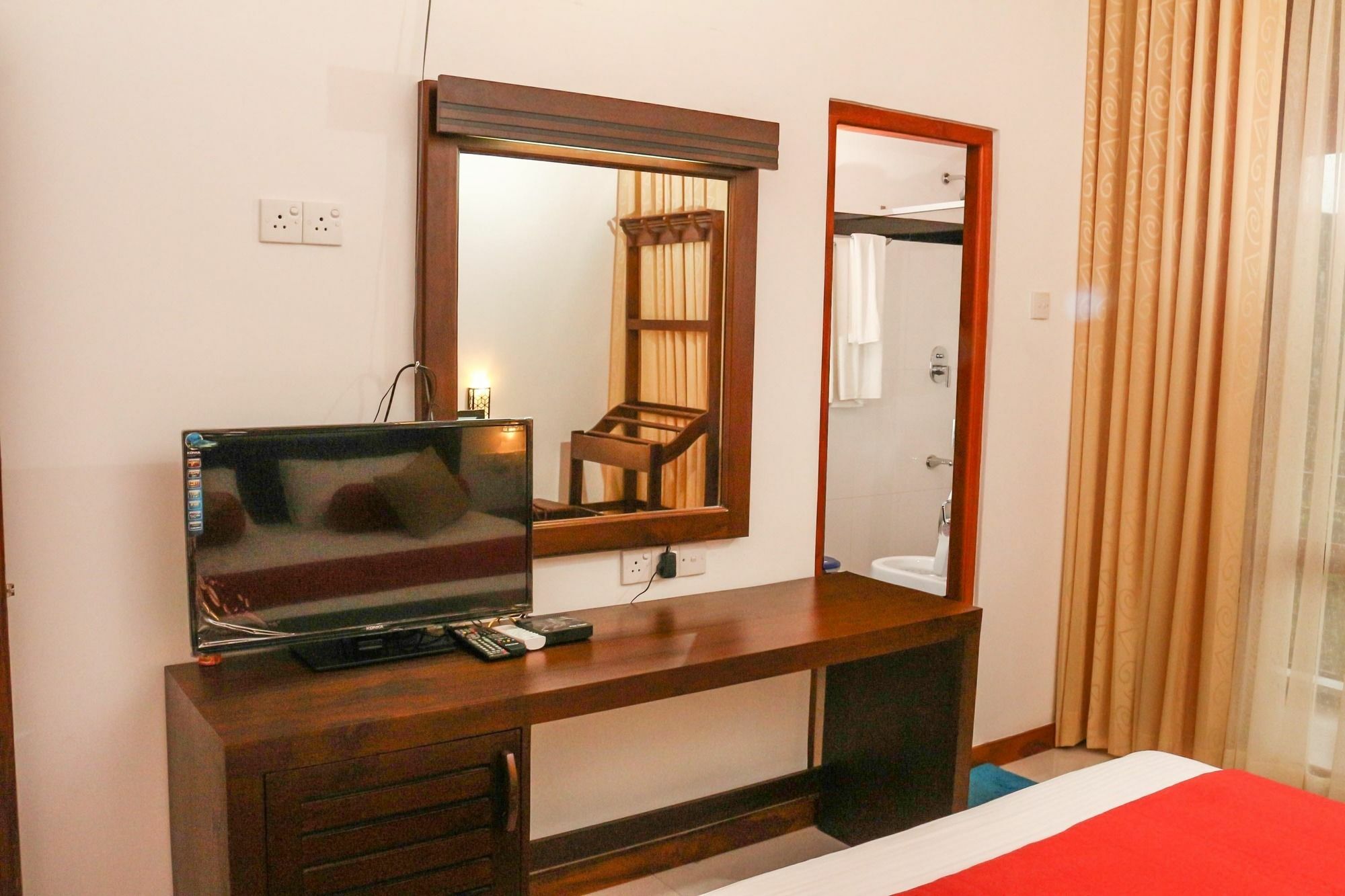 Vin Roma Inn Kandy Dış mekan fotoğraf